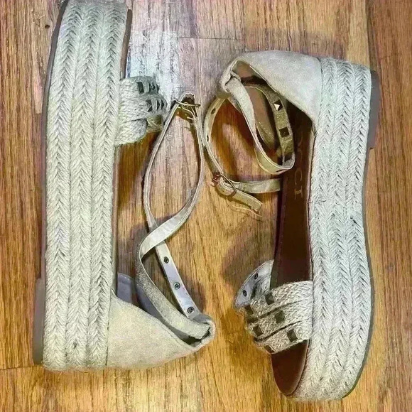 CCOCCI Studded Espadrille Platform Sandals NWOB Size 8 Tan Strappy Party Travel - Picture 2 of 6